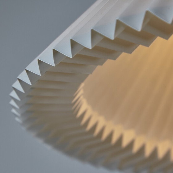 Image 1 of Vintage model 1-27 hanglamp in kunststof plaat van Tage Klint voor Le Klint, 1940