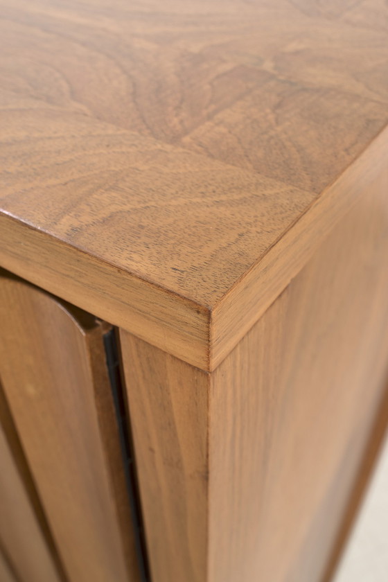 Image 1 of Leo Bub Dressoir