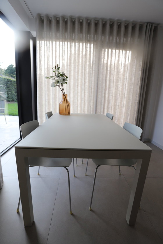 Image 1 of Willisau Mera Design Uitschuifbare Tafel