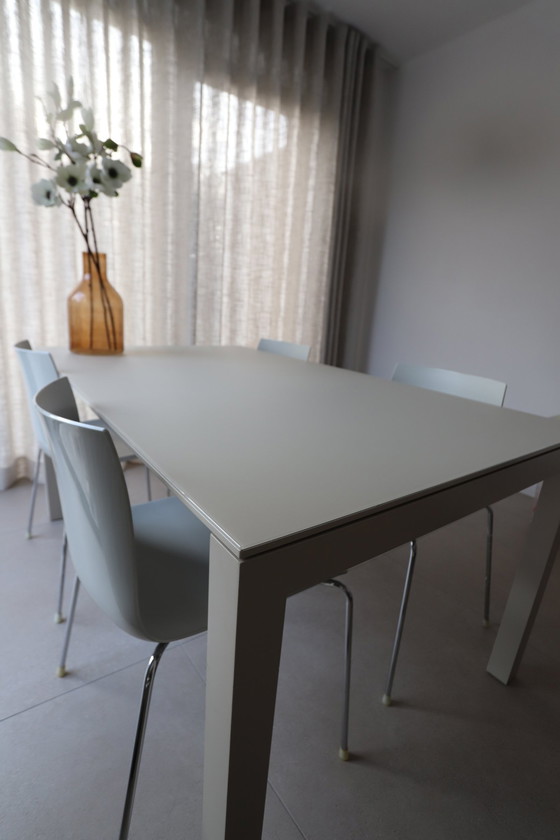 Image 1 of Willisau Mera Design Uitschuifbare Tafel