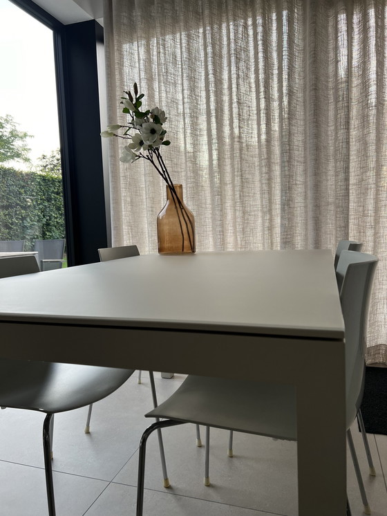 Image 1 of Willisau Mera Design Uitschuifbare Tafel