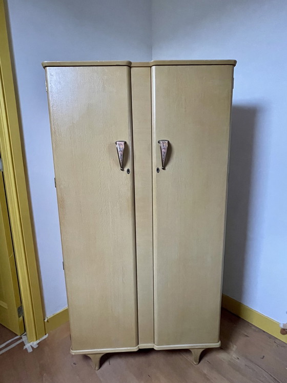 Image 1 of Prachtig paar Mid Century Tallboy en kledingkast