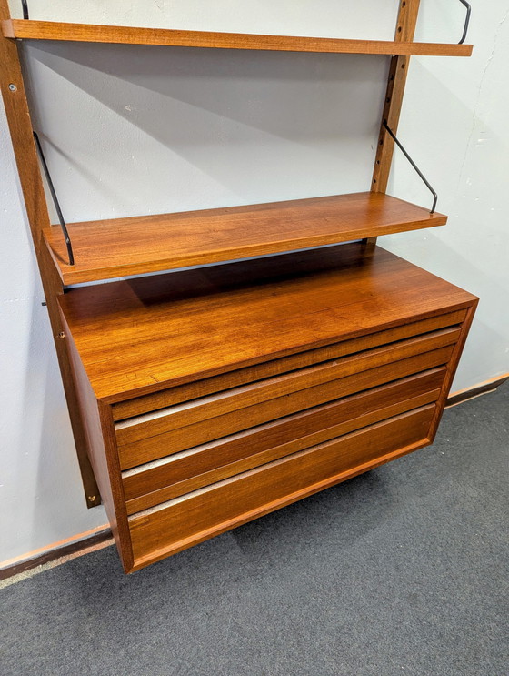 Image 1 of Vintage Teak Wandmeubel Poul Cadovius