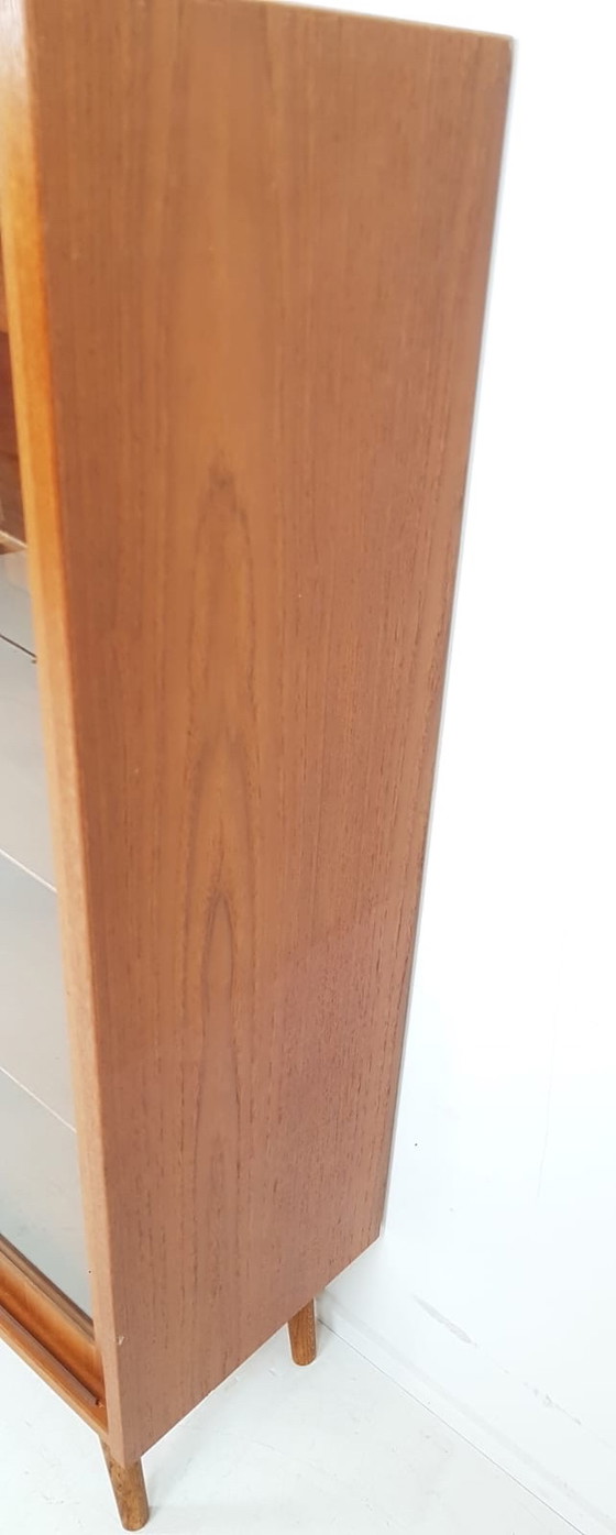 Image 1 of Vintage teakhouten Hundevad Deense vitrinekast | wandkast