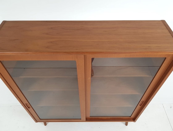 Image 1 of Vintage teakhouten Hundevad Deense vitrinekast | wandkast