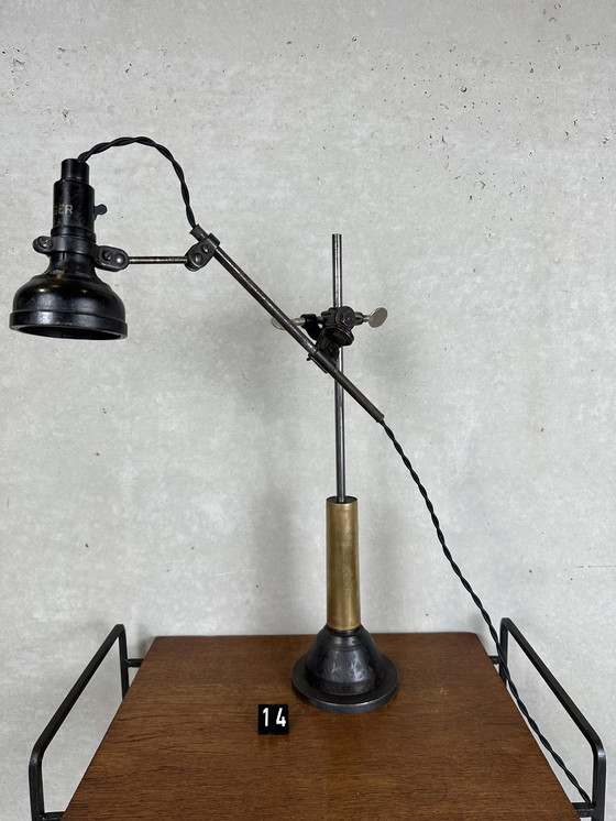 Image 1 of 20x industriële Singer lampen - bakeliet