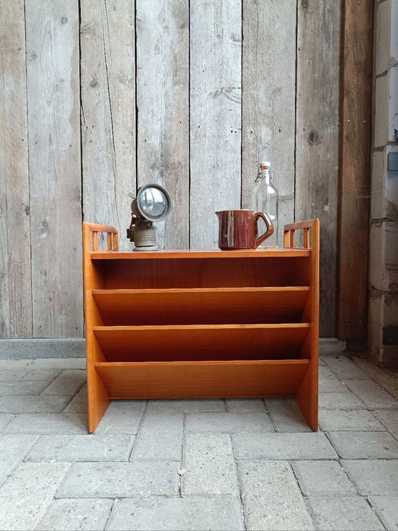 Image 1 of Mid Century Modern Tijdschriftenrek / Bijzettafel