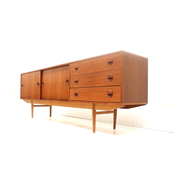 Image 1 of Fristho by  Marten Franckena dressoir minimalistisch