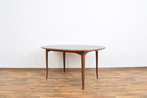 Mid Century Zweedse teakhouten tafel model "Ovalen" van Carlm Malmsten voor Mobel Komponerad Av, 1950S.