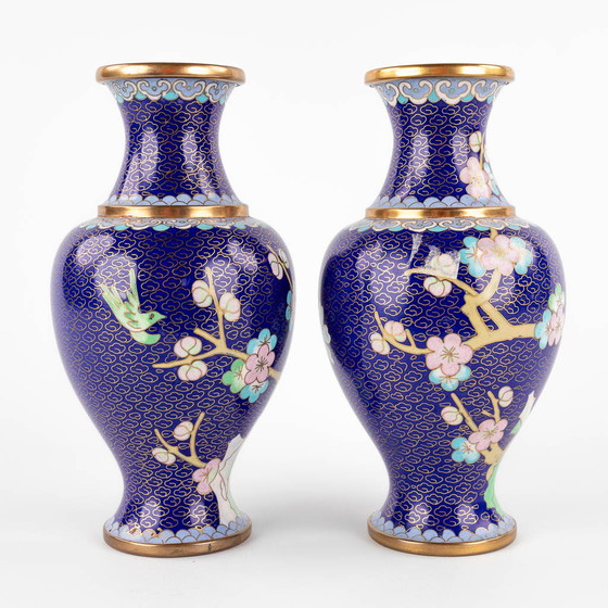 Image 1 of 2x Cloisonné bronzen vazen