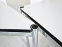 3x Vintage driehoekige tafel