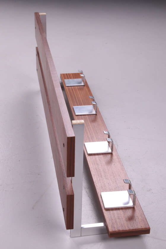 Image 1 of Vintage wandkapstok met chrome en 8 haken.