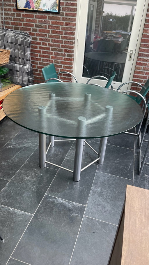 Metaform Tafel Met 5 Stoelen