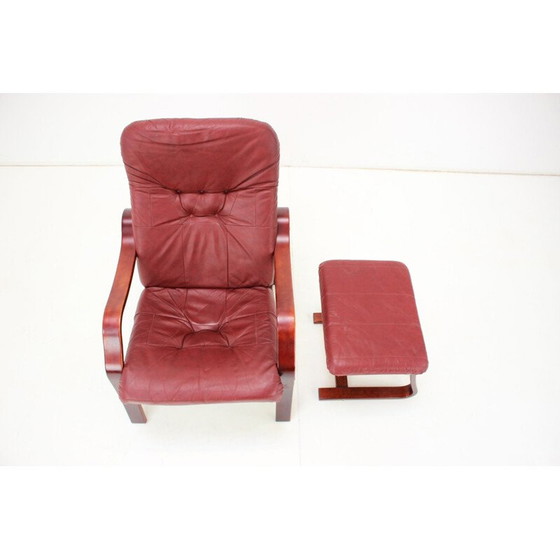 Image 1 of Vintage leren fauteuil met voetensteun van Ton, Tsjecho-Slowakije 1980