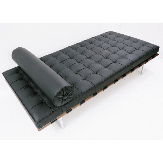 Image 1 of Lederen daybed model "Barcelona" van Ludwig Mies van der Rohe voor Knoll Mid Century