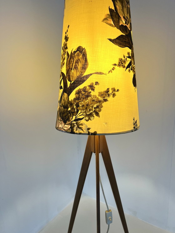 Image 1 of Teakhouten Tripod Vloerlamp ‘60