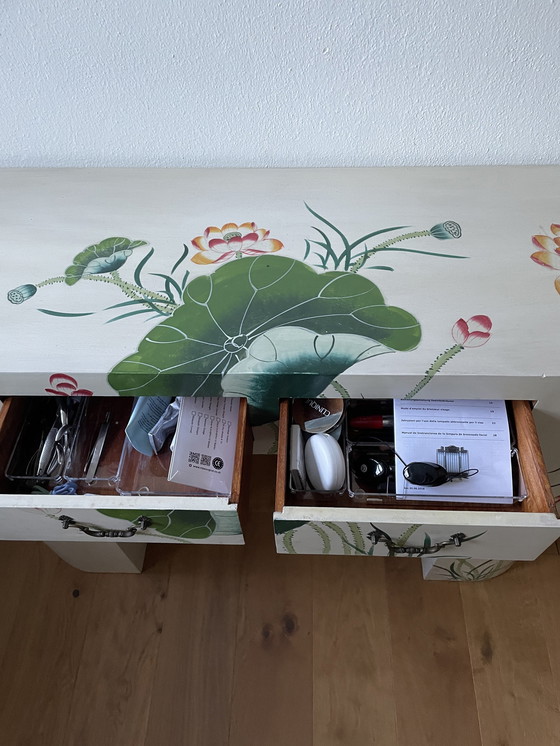 Image 1 of Kaptafel / console / dressoir Handbeschilderd