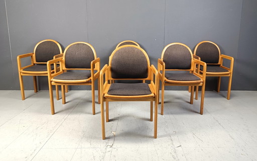 Vintage Italiaanse eetkamerstoelen met armleuningen, 1970