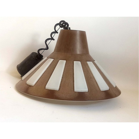 Image 1 of Vintage lichtbruine bakelieten en plastic hanglamp, 1970