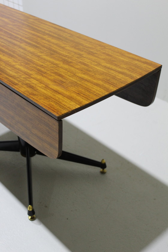 Image 1 of Vintage Uitklapbare Eettafel, G-Plan - Brits Design, Ovaal, Jaren '60