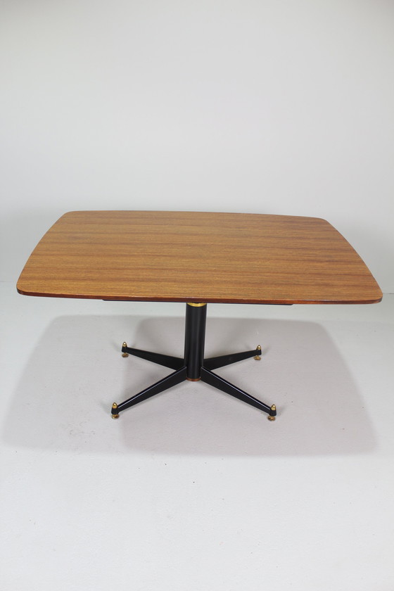 Image 1 of Vintage Uitklapbare Eettafel, G-Plan - Brits Design, Ovaal, Jaren '60