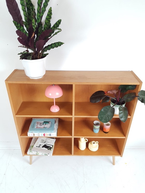 Image 1 of Vintage Deens Eiken Boekenkast Oak Veneer Bookcase