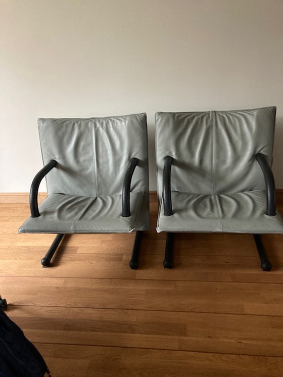 Image 1 of 2x Arflex T - Line chairs