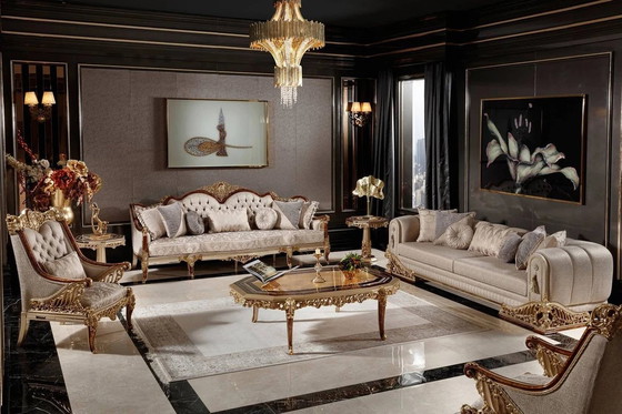 Image 1 of Gurgaon Luxe Royal Sofa Set Meubelen ( 2 X 3 Seater Sofa + 2 X 2 Sofa Stoelen + Center Tafel + 2 X Eindtafel)