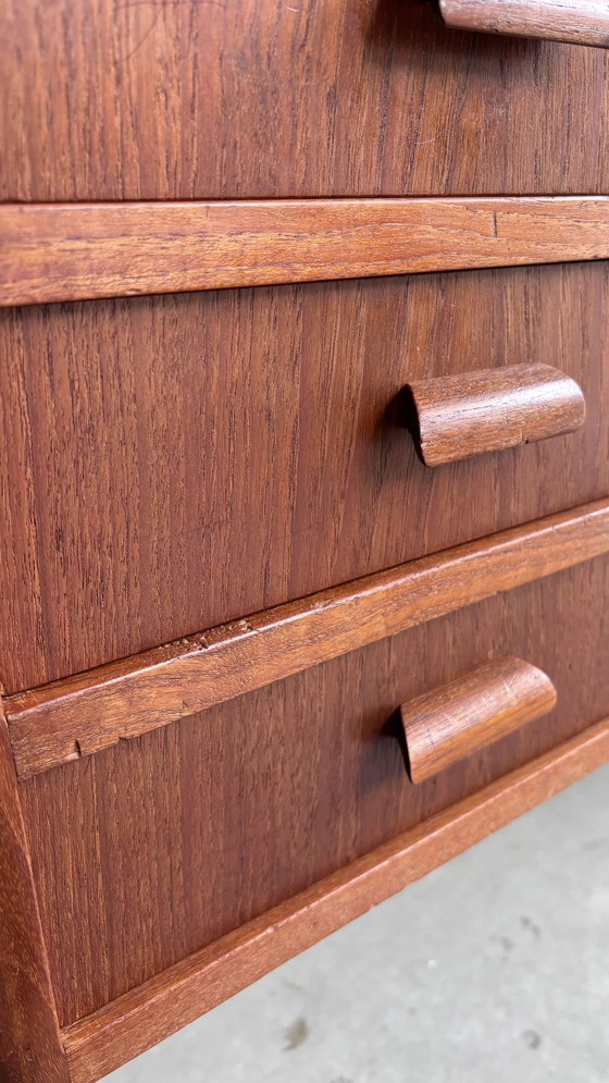 Image 1 of Vintage Bureau Teak + Eiken 2 Kanten 