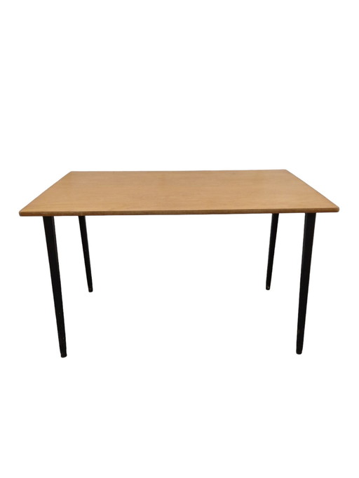 Friso Kramer Eettafel 