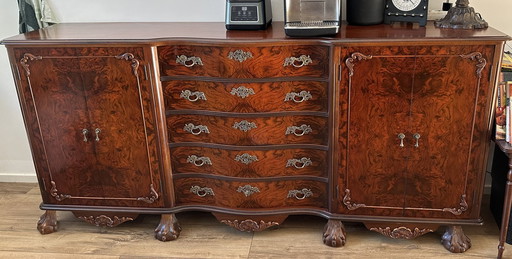 Klassiek mahonie dressoir