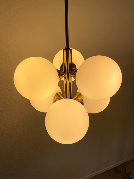 Image 1 of Kaiser Mid Century 6-voudige Spoetnik lamp messing glas jaren 60