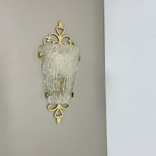 Prachtige 41cm messing en ijs glazen wandlamp Kalmar stijl, Duitsland 1970S