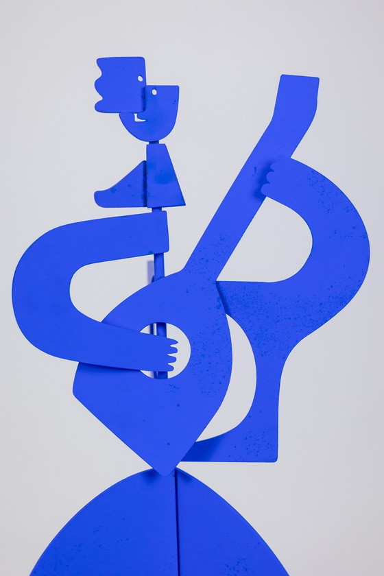 Image 1 of Antonine De Saint Pierre. Beeldhouwwerk "Mr Guitar". Hedendaags.