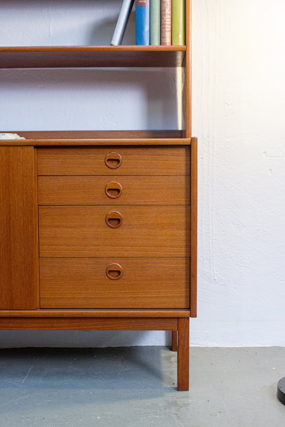 Image 1 of Vintage teak highboard vitrinekast plank Deens