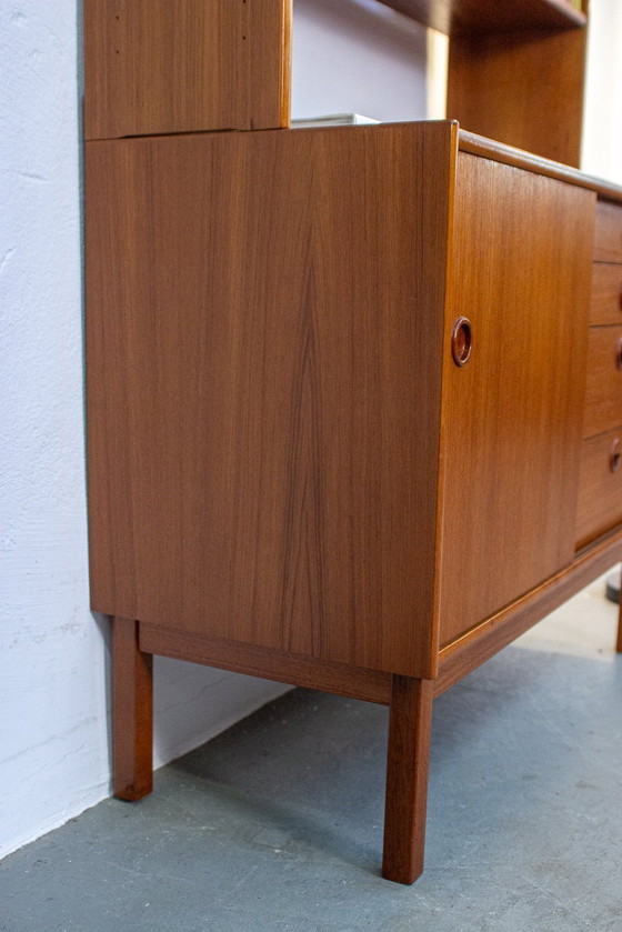 Image 1 of Vintage teak highboard vitrinekast plank Deens