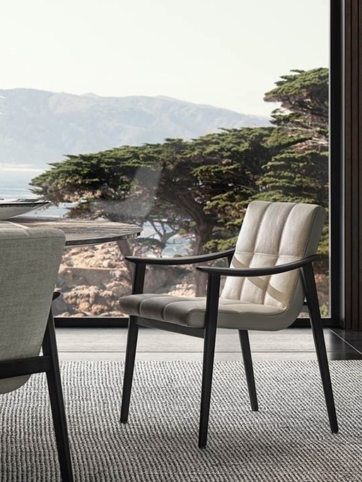 4X Minotti Fynn Dining Chair In Leder Aspen Lp 13.000,-