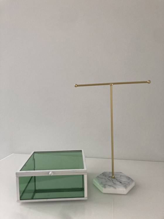 Image 1 of Set Van Sieradendoosje En Kettingrekje 