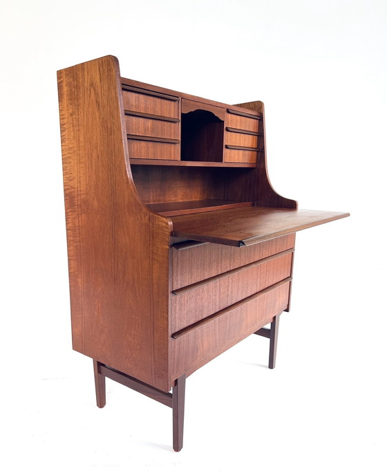 Image 1 of Deense secretaire