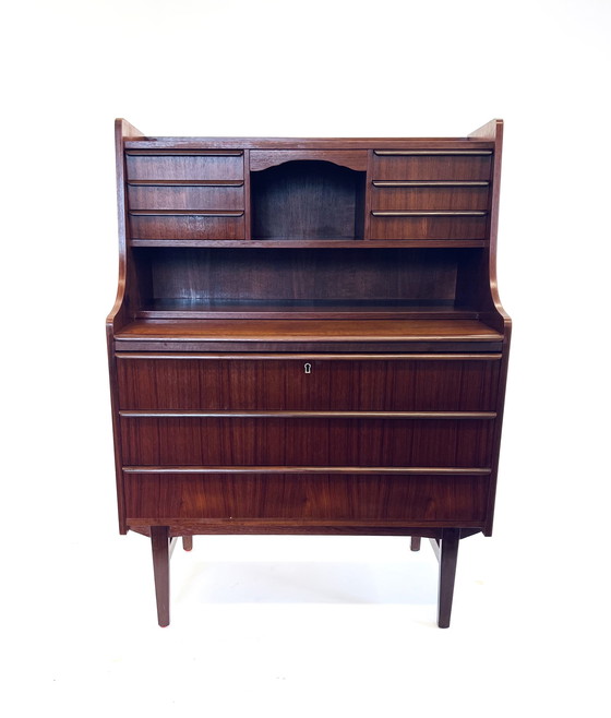 Image 1 of Deense secretaire