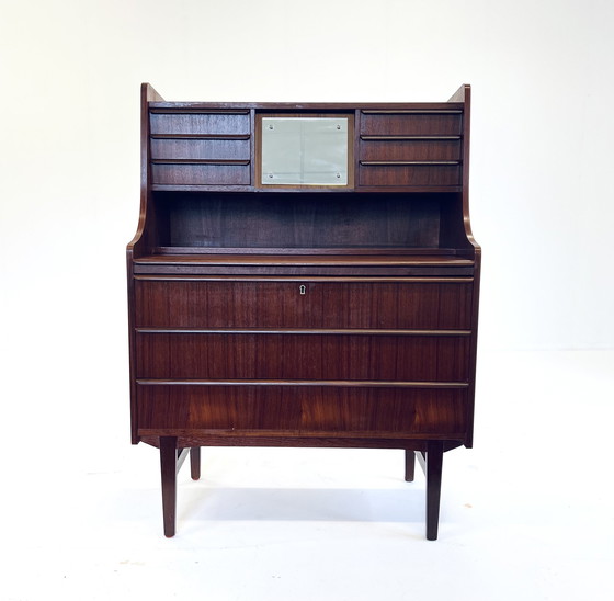 Image 1 of Deense secretaire