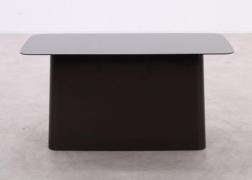 Vitra Metal Side Table Chocoladebruin