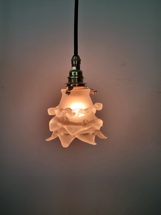 Image 1 of Vintage witte glazen hanglamp