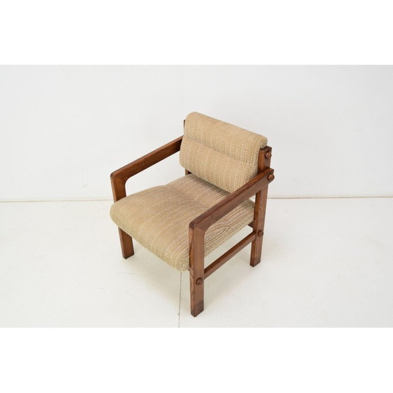 Image 1 of Mid Century armstoel van hout en stof, Tsjecho-Slowakije 1960