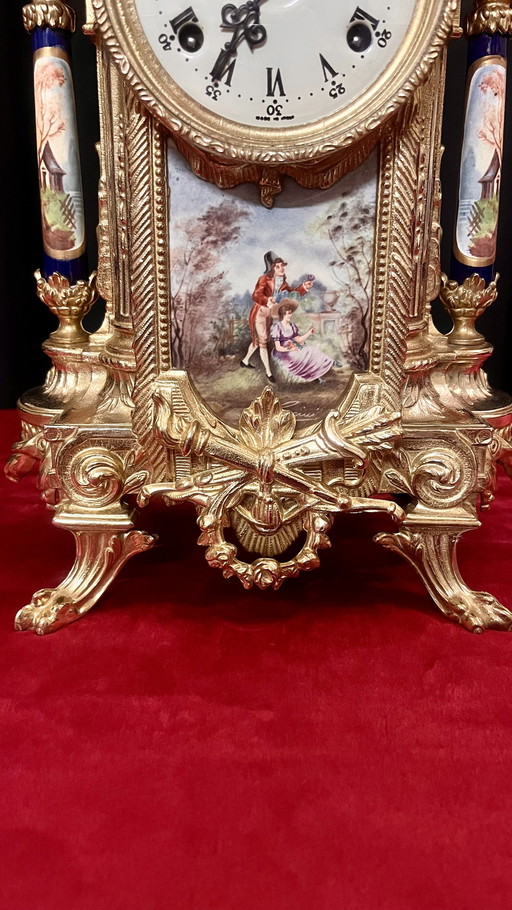 Klassieke vintage klok 1987