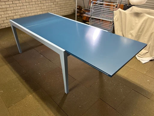 Leolux eetkamer tafel Bascule 543