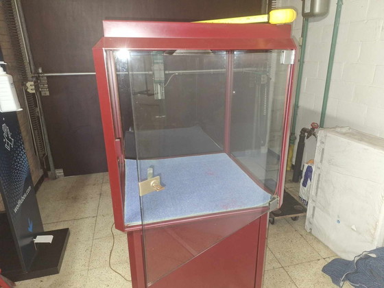 Image 1 of Vintage Verlichte Display-Vitrinekast In Zeer Goede Staat!