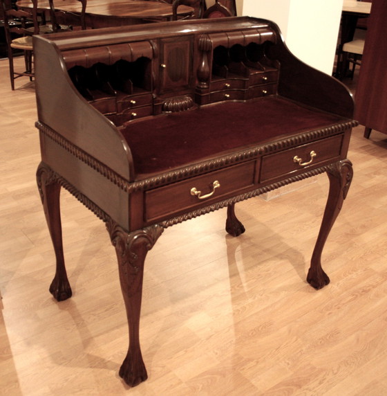 Image 1 of Chippendale bureautafel of secretaire, 1950