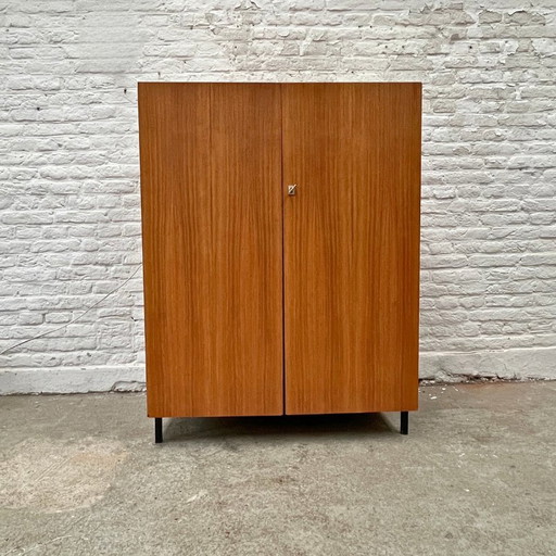 Bureau Én Kast Ineen - Magic Box - Midcentury