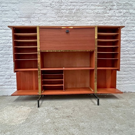 Bureau Én Kast Ineen - Magic Box - Midcentury